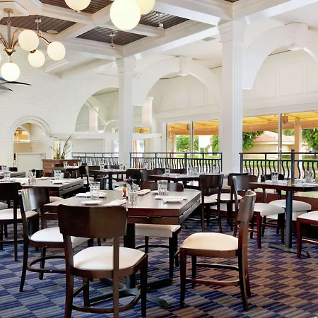 Hilton Boca Raton Suites 