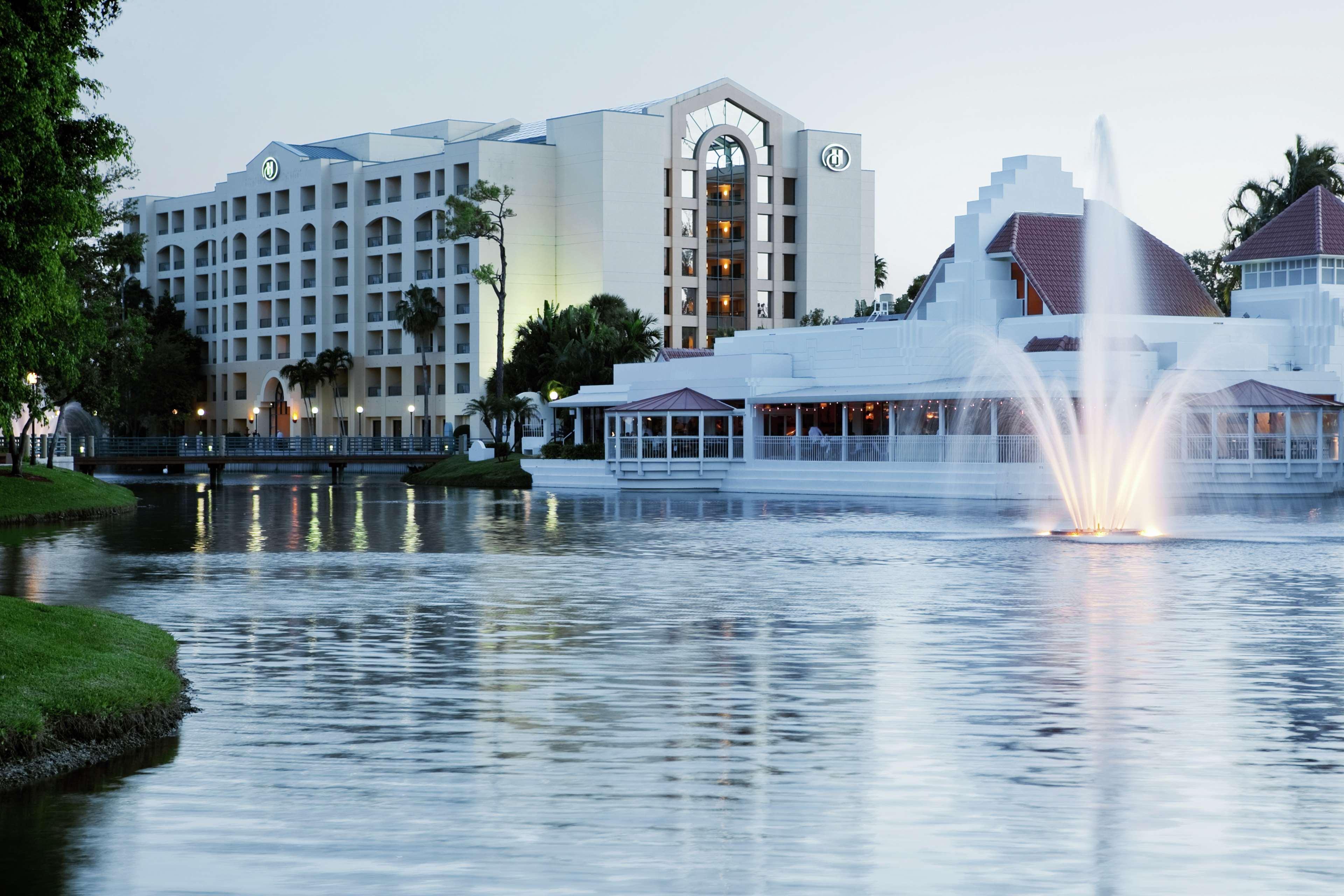 Hilton Hotel 3*